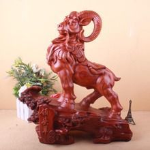 鎮(zhèn)宅招財添祥瑞——新款仿木樹脂麒麟擺件D258，開啟義烏工藝品新風(fēng)尚